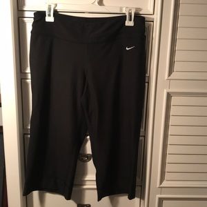 Black Nike Drifit Capri pants